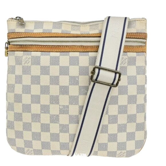 AUTHENTICITY GUARANTEED LOUIS VUITTON Pochette Bosphore Shoulder Bag